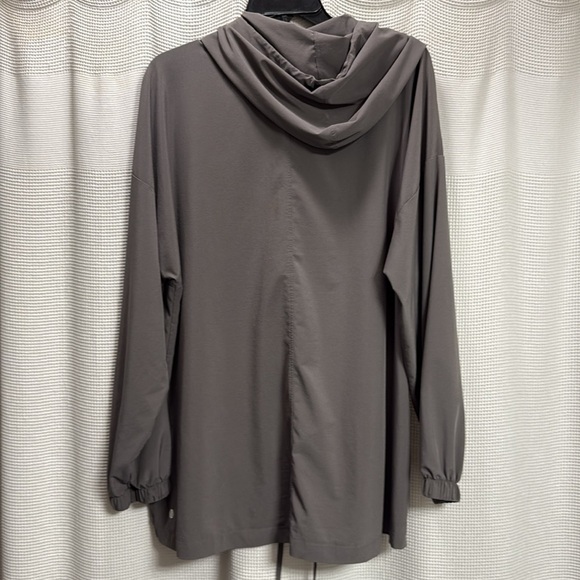 Zella Pop over Top/Jacket SZ L Mushroom Brown Taupe Neutral casual Summer boxy - Picture 4 of 6